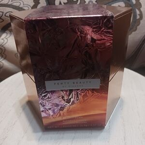 Fenty Beauty Gloss Bomb Glittering Palette - Pink and Orange